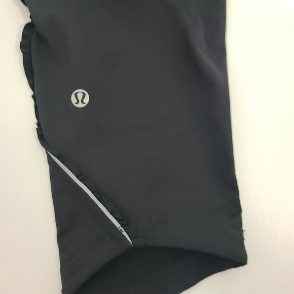 Lululemon 6 Run For Your Life Black Ruched Ruffle Side Back Pocket Crop Leggings - Picture 8 of 11
